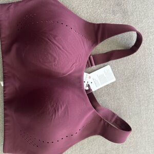 Lululemon sports bra NEW W/ Tags Seamless Purple Sports Bra